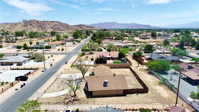 Detail Gallery Image 59 of 66 For 20061 Seneca Rd, Apple Valley,  CA 92307 - 3 Beds | 2 Baths