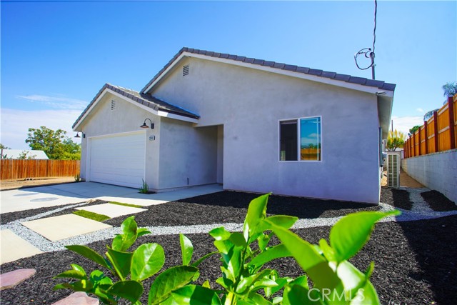33140 Hill, Lake Elsinore CA: https://media.crmls.org/medias/266bd117-111a-4dc3-b2a4-c277b7315bc9.jpg