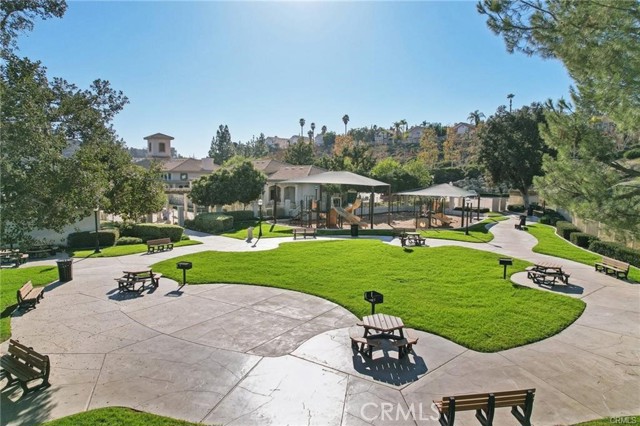 21 Plaza Modena, Lake Elsinore CA: https://media.crmls.org/medias/266bec14-0086-4568-a267-449bbaeb6d77.jpg