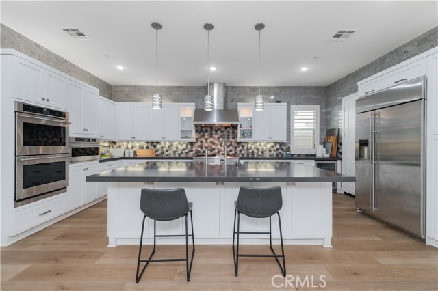 Detail Gallery Image 5 of 21 For 53 Lunar, Irvine,  CA 92618 - 4 Beds | 4/1 Baths