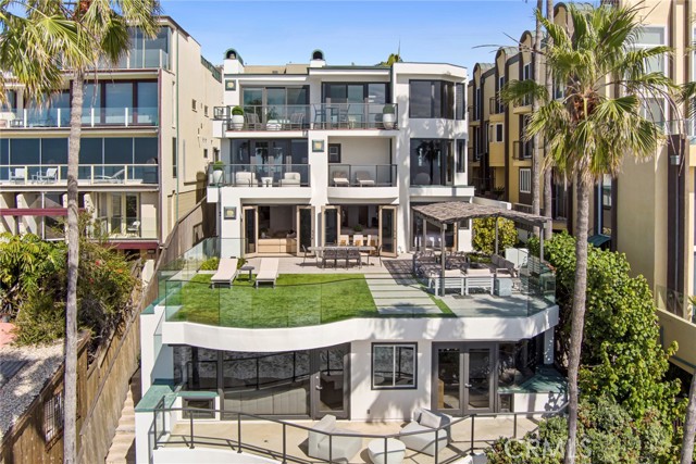 Detail Gallery Image 50 of 56 For 921 Gaviota Dr, Laguna Beach,  CA 92651 - 7 Beds | 7/1 Baths