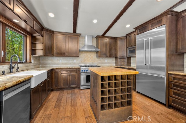 3208 Walnut Avenue, Manhattan Beach CA: https://media.crmls.org/medias/266d4d4f-7ad0-4515-b437-d662dba70162.jpg