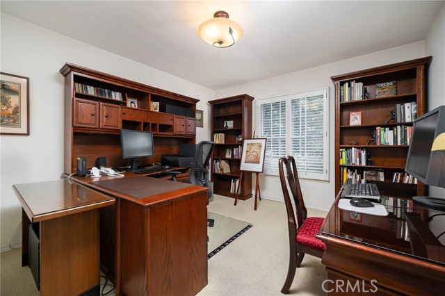 Detail Gallery Image 17 of 39 For 143 W Monterrey Dr, Claremont,  CA 91711 - 4 Beds | 2 Baths