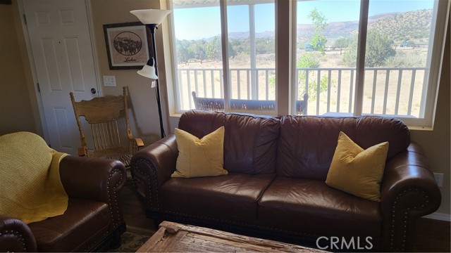 Detail Gallery Image 7 of 22 For 14242 Winchester, Cima,  CA 92323 - 3 Beds | 2 Baths