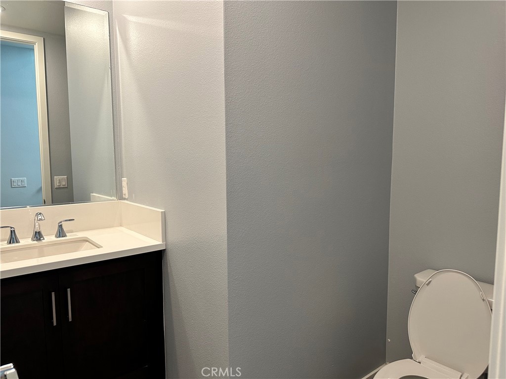 https://media.crmls.org/medias/26700de4-01ef-4e9c-b8b6-30c767cdf3ef.jpg?preset=X-Large