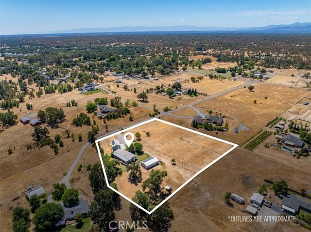Detail Gallery Image 2 of 42 For 22132 Los Robles Way, Palo Cedro,  CA 96073 - 3 Beds | 2 Baths