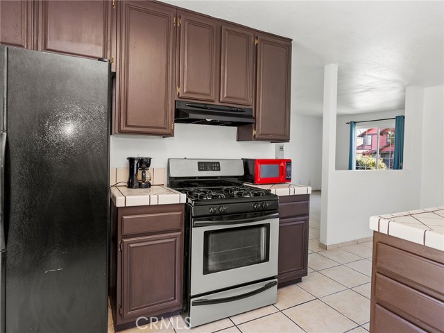 Detail Gallery Image 9 of 38 For 37707 Dixie Dr, Palmdale,  CA 93550 - 3 Beds | 2 Baths