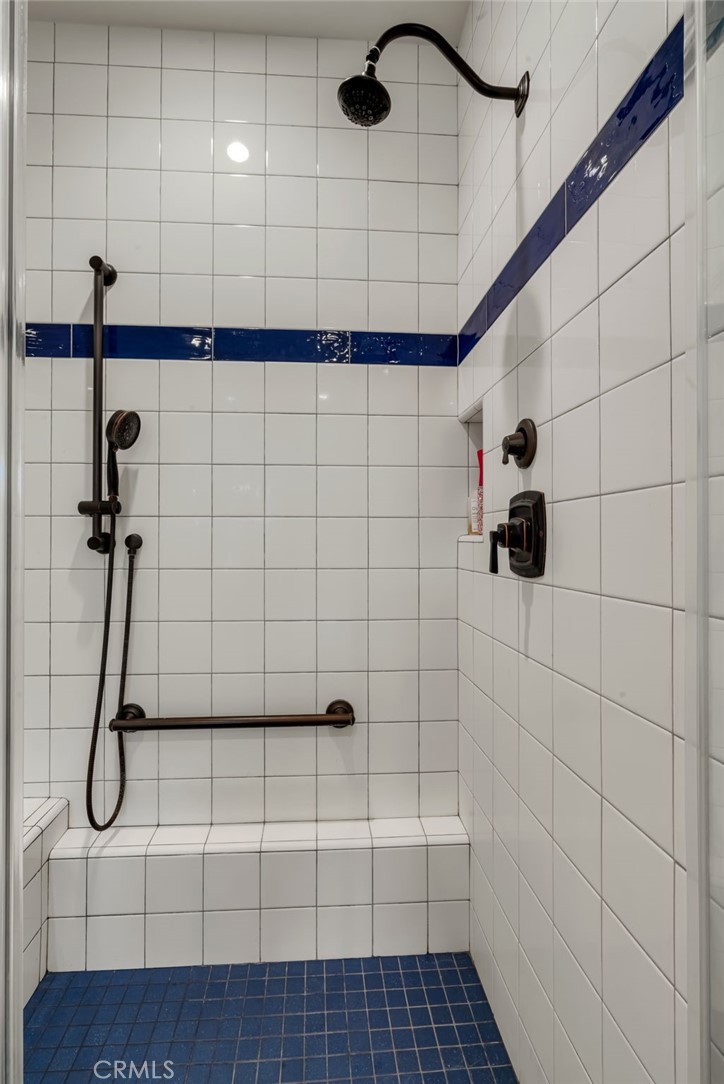 MLS #DW25252670 image #32