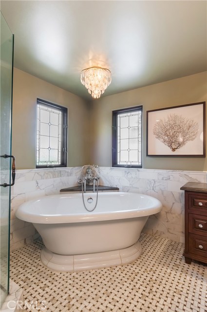 2818 Morningside Drive, Hermosa Beach, California 90254, 5 Bedrooms Bedrooms, ,4 BathroomsBathrooms,Residential,Sold,Morningside,SB17244610