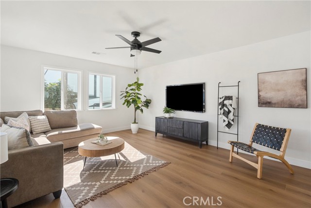 11268 Roswell Avenue, Pomona CA: https://media.crmls.org/medias/2671cba8-4211-4604-b35a-89263f973304.jpg