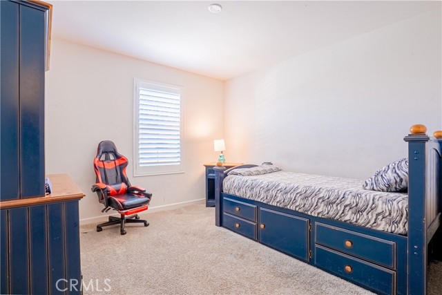 Detail Gallery Image 15 of 25 For 467 N Pinewood, Rialto,  CA 92376 - 4 Beds | 3 Baths