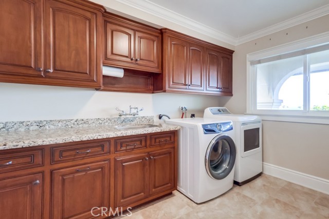 1754 Perch Street, San Pedro CA: https://media.crmls.org/medias/26727a95-cd64-4e24-99a8-86b077423bb9.jpg