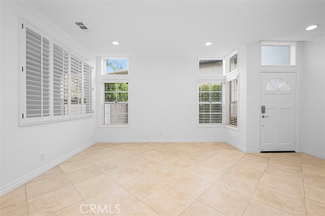 Detail Gallery Image 13 of 48 For 47 Meadowbrook, Aliso Viejo,  CA 92656 - 3 Beds | 2/1 Baths