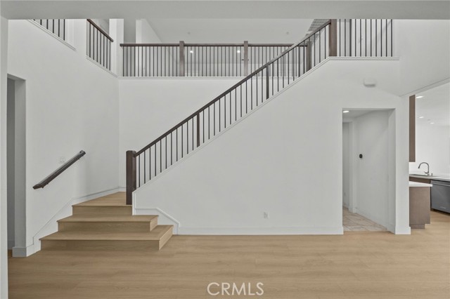 Detail Gallery Image 5 of 60 For 20638 W Deer Grass Ct Ct, Porter Ranch,  CA 91326 - 5 Beds | 5/1 Baths