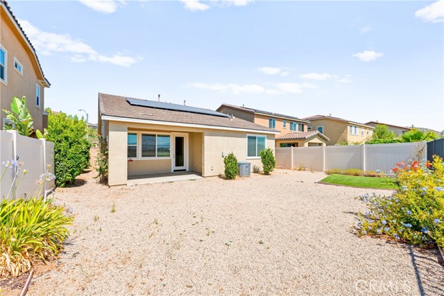 36432 Chervil Court, Lake Elsinore CA: https://media.crmls.org/medias/26732401-725c-479c-b929-a20f7aaa1f1a.jpg