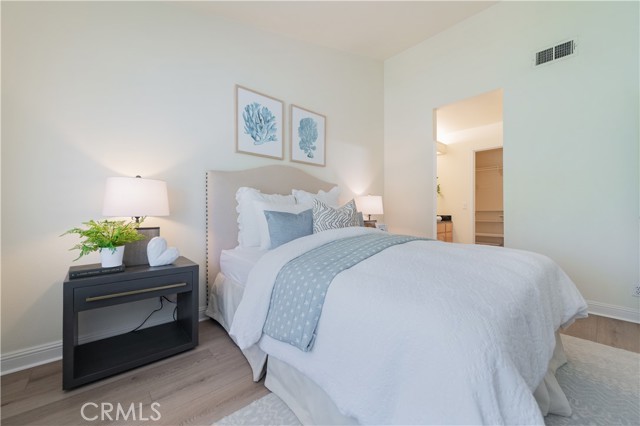 Detail Gallery Image 16 of 21 For 36 Stanford Ct #18,  Irvine,  CA 92612 - 2 Beds | 1/1 Baths