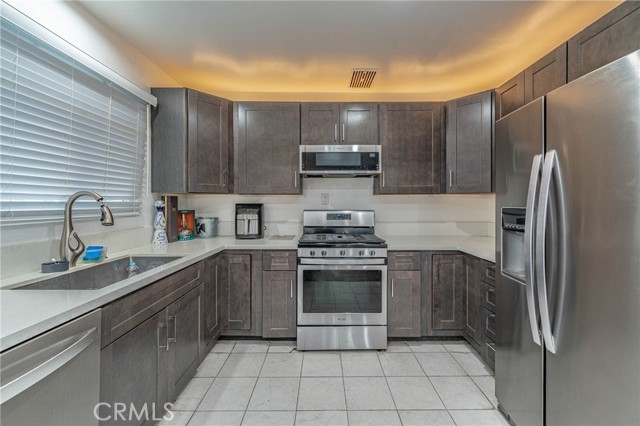 Detail Gallery Image 15 of 38 For 325 Cedar, Long Beach,  CA 90802 - 2 Beds | 1 Baths