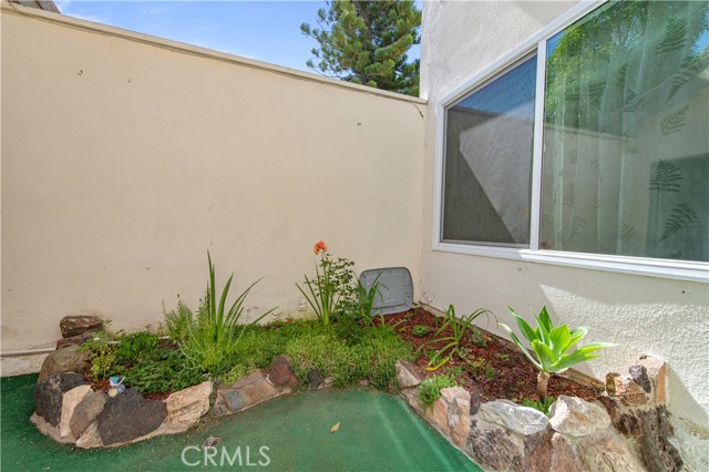 12441 Interior Circle, Los Alamitos CA: https://media.crmls.org/medias/26755f26-0ed8-4494-bcf9-4b2be5ef97be.jpg