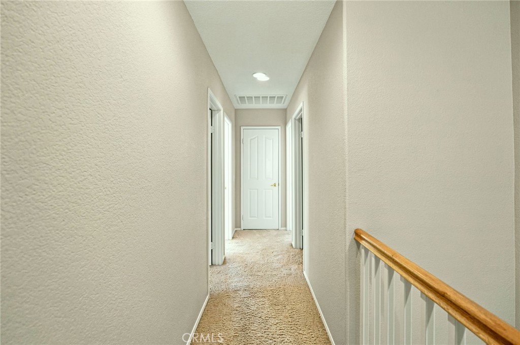 https://media.crmls.org/medias/2675f521-21ee-4405-932a-bb8ef742d4e9.jpg?preset=X-Large