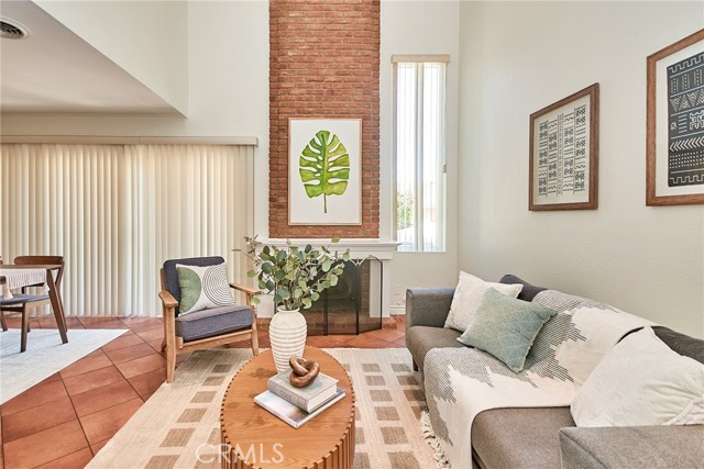 4725 Cardena, Yorba Linda CA: https://media.crmls.org/medias/267600bc-1e31-476c-a7de-6cb1d90819f8.jpg