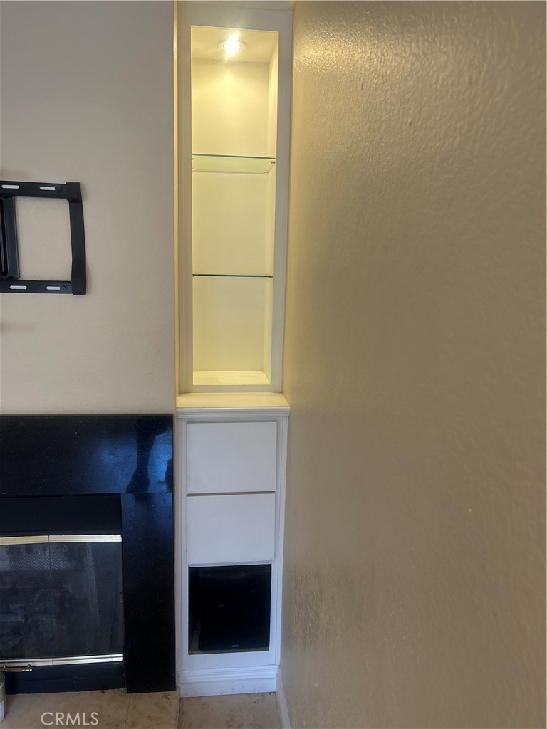 https://media.crmls.org/medias/2676176a-5bfd-4afb-939c-a4b423f3ded9.jpg?preset=X-Large