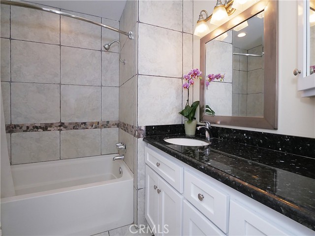 607 Prospect Avenue, Redondo Beach, California 90277, 3 Bedrooms Bedrooms, ,2 BathroomsBathrooms,Residential,Sold,Prospect,SB21231300