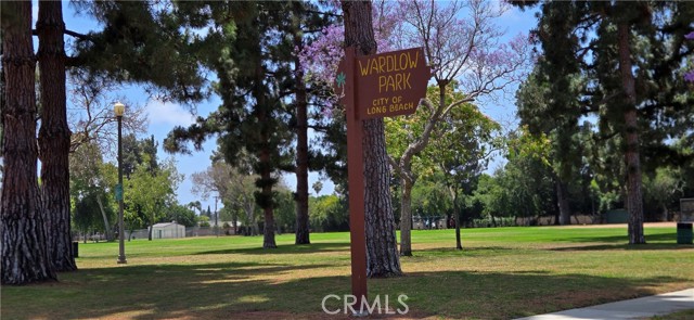 5215 E Monlaco Road, Long Beach CA: https://media.crmls.org/medias/26792cc1-940e-4e8a-b1dc-46d50065ae34.jpg
