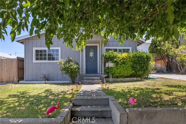 Detail Gallery Image 1 of 1 For 419 D St, Taft,  CA 93268 - 4 Beds | 1/1 Baths