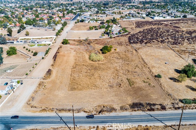 Detail Gallery Image 6 of 26 For 20980 Palomar St, Wildomar,  CA 92595 - – Beds | – Baths