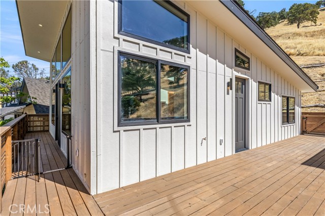 Detail Gallery Image 6 of 73 For 12630 Lakeshore Dr, Clearlake,  CA 95422 - 3 Beds | 3 Baths