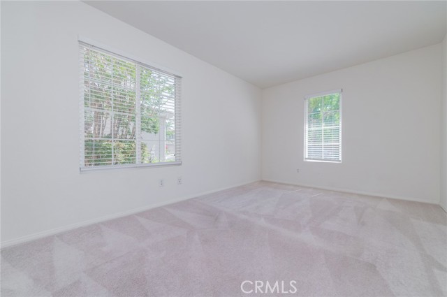 11 Lynnfield, Irvine CA: https://media.crmls.org/medias/267e234d-1808-4f17-8560-e21a760dc24a.jpg