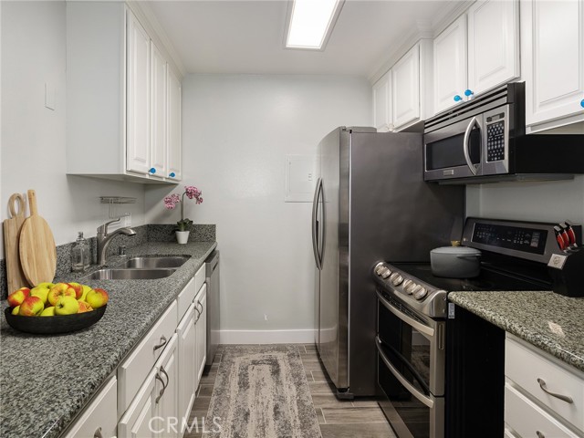 7765 West 91st Street, A1122 photo 3