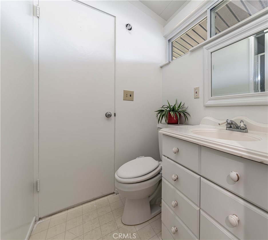 10161 Aldgate Avenue