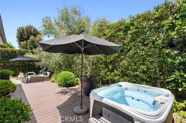 620 Brooks Street, Laguna Beach CA: https://media.crmls.org/medias/267fda4d-699e-4dc1-a218-b4a18b6f60d9.jpg