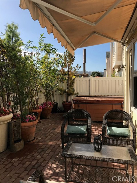 1800 Pacific Coast, Redondo Beach, California 90277, 4 Bedrooms Bedrooms, ,3 BathroomsBathrooms,Residential,Sold,Pacific Coast,SB17200790