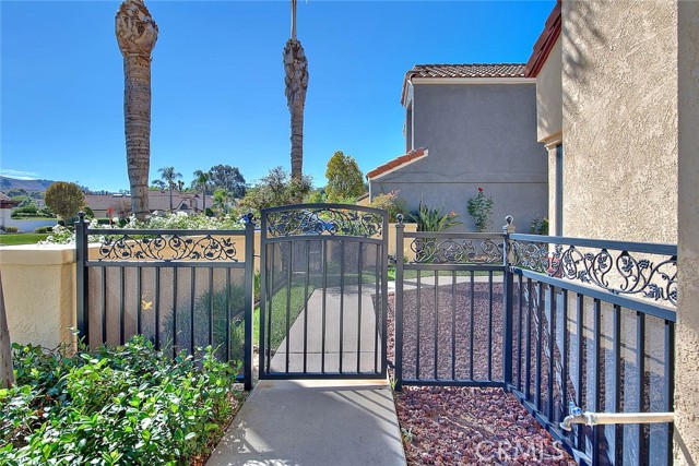 Detail Gallery Image 2 of 75 For 3 Westbrook Ln, Phillips Ranch,  CA 91766 - 3 Beds | 2/1 Baths