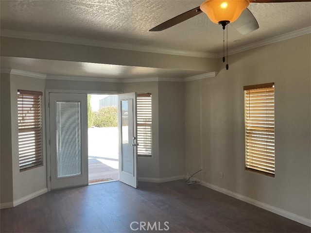 Detail Gallery Image 25 of 40 For 9628 7th, Victorville,  CA 92392 - 5 Beds | 3 Baths