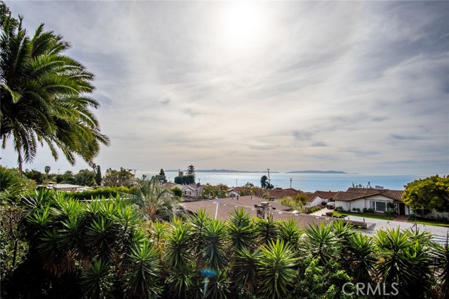 4332 Dauntless Drive, Rancho Palos Verdes, California 90275, 3 Bedrooms Bedrooms, ,2 BathroomsBathrooms,Residential,Sold,Dauntless,PW23004163