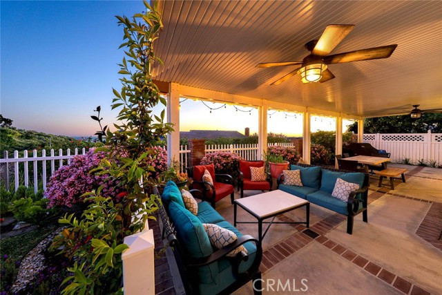 Detail Gallery Image 9 of 62 For 603 Calle Fierros, San Clemente,  CA 92673 - 4 Beds | 3 Baths