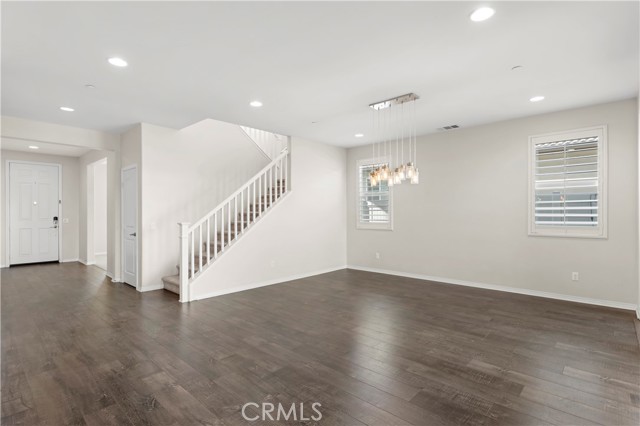 Detail Gallery Image 16 of 60 For 31784 Desert Holly, Murrieta,  CA 92563 - 5 Beds | 3 Baths