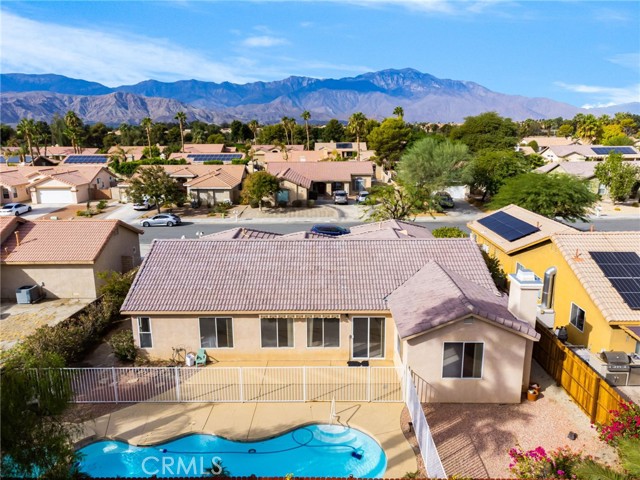 Detail Gallery Image 6 of 49 For 37736 Colebridge St, Palm Desert,  CA 92211 - 4 Beds | 2 Baths