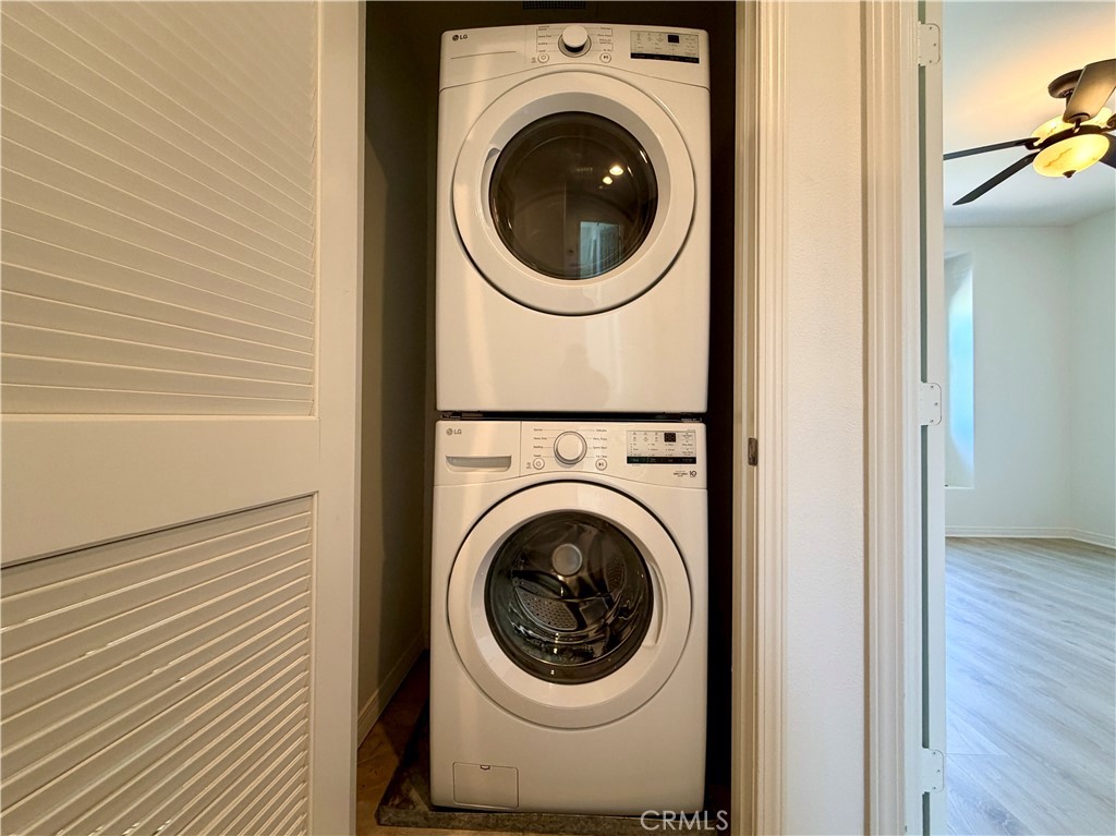 https://media.crmls.org/medias/2682fedd-bd00-49f9-a5df-20bef17c9d82.jpg?preset=X-Large