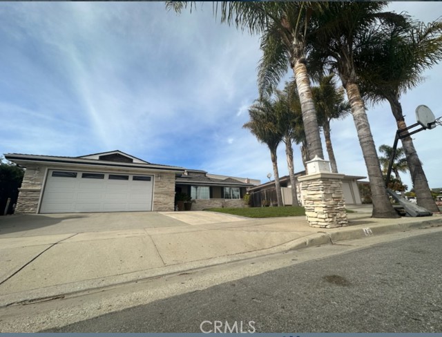48 Jeanette Way, Watsonville CA: https://media.crmls.org/medias/26835b28-594d-4a74-aef3-d1ff47686037.jpg