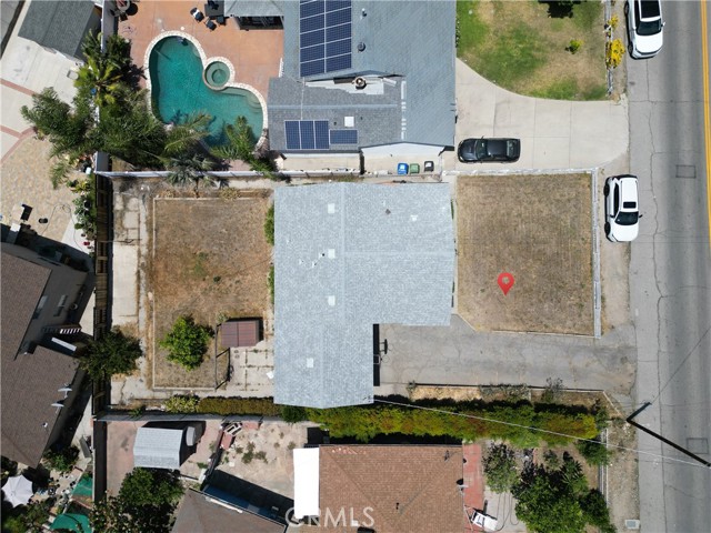 10515 Tujunga Canyon Boulevard, Tujunga CA: https://media.crmls.org/medias/2683a0f1-f6a0-4951-a4fe-91a02bf08f5c.jpg
