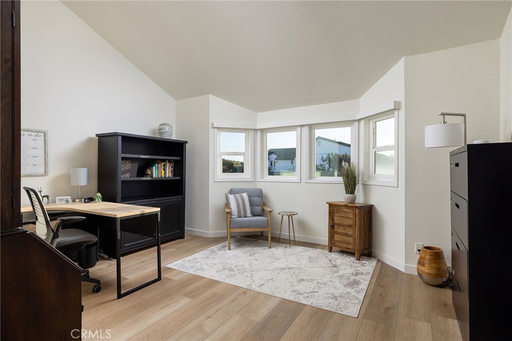 MLS #OC25255509 image #23