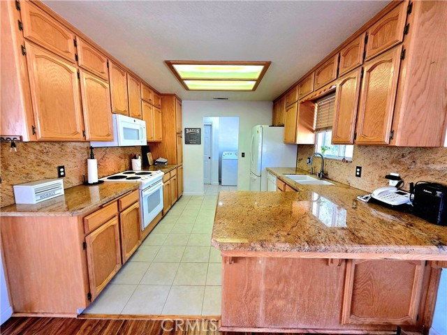 Detail Gallery Image 13 of 47 For 39560 S Lilley Way, Coarsegold,  CA 93614 - 4 Beds | 3 Baths