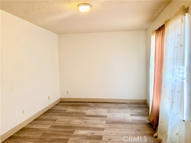 Detail Gallery Image 7 of 11 For 8616 N Loop Bld #1,  California City,  CA 93505 - 1 Beds | 1 Baths