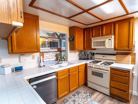 Detail Gallery Image 2 of 10 For 909 Shady Ln, Glendora,  CA 91740 - 3 Beds | 2 Baths