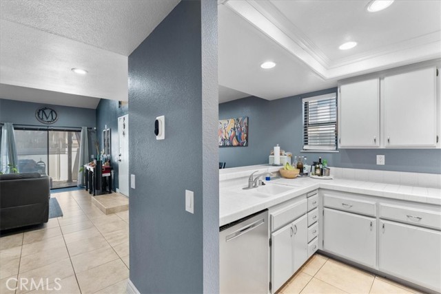 Detail Gallery Image 10 of 28 For 1031 S Palmetto Ave #N1,  Ontario,  CA 91762 - 2 Beds | 2/1 Baths