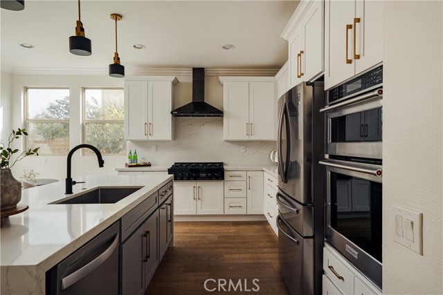 Detail Gallery Image 6 of 45 For 14052 Eaton Hollow, Moorpark,  CA 93021 - 4 Beds | 3 Baths